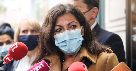 Francja. Paryż ma zapłacić karę. Merostwo zatrudniło zbyt dużo kobiet