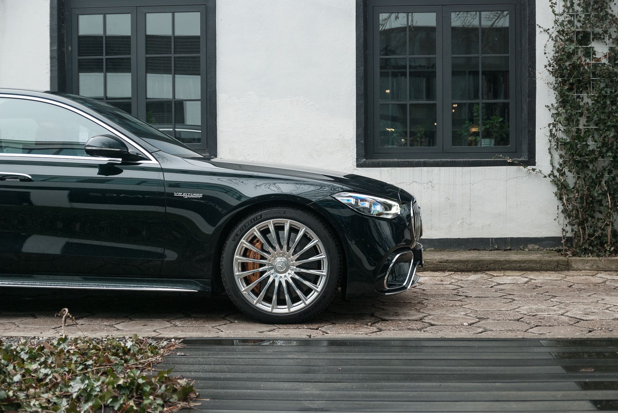 Mercedes-AMG S63 E Performance