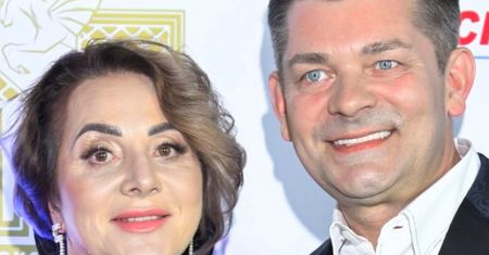 Zenon i Danuta Martyniukowie razem na gali. Brokatowa marynarka wokalisty skradła show