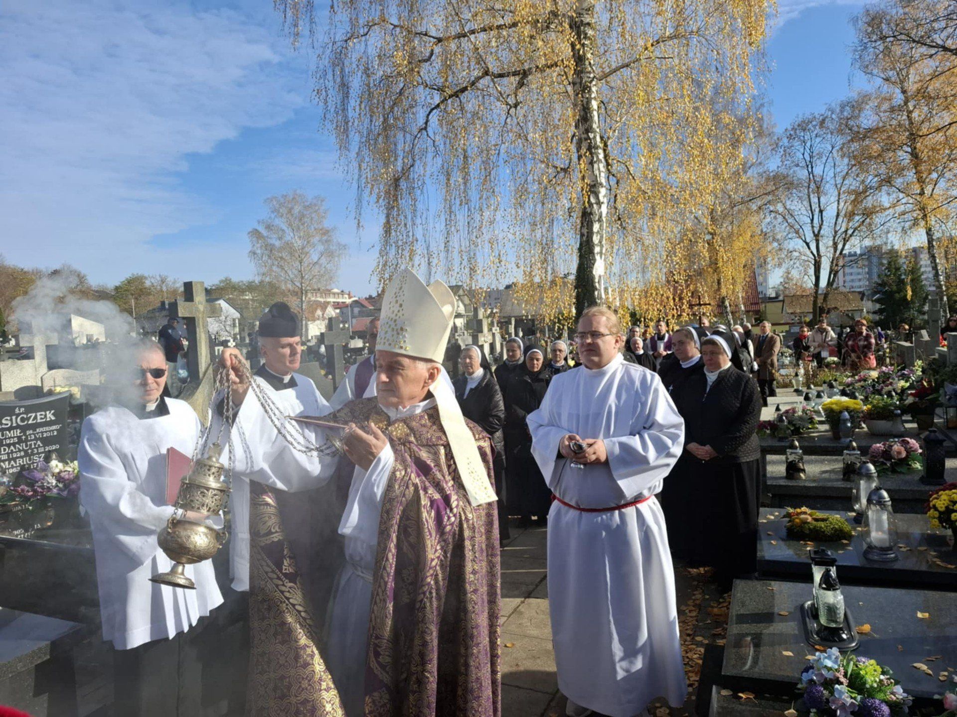 Mszę poprzedziła procesja
