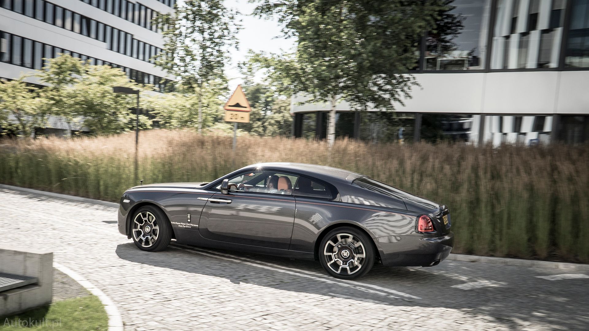 Rolls-Royce Wraith Black Badge (2020) (fot. Mateusz Żuchowski)