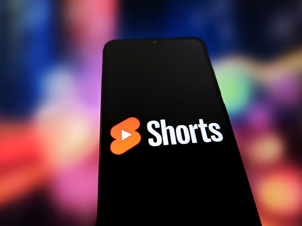 Nowość w YouTube Shorts. Wyszukasz elementy z filmu