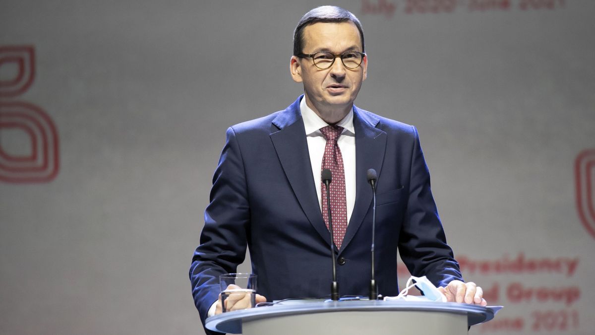 Mateusz Morawiecki dołączył do #StopFurChallenge