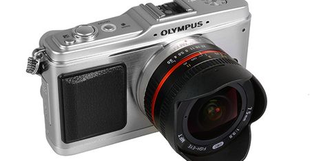 Samyang 7.5 mm f/3.5 UMC - rybie oko do Mikro Cztery Trzecie