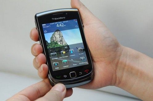 BlackBerry 9800 Bold na nowych zdjęciach [wideo]