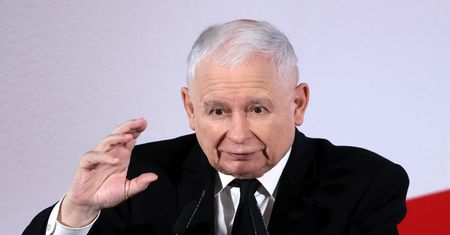 Kaczyński mocno przesadził. Tak się tłumaczył ze słów o alkoholizmie