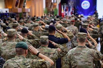 Filipiny i USA ruszają z wielkimi manewrami. Japonia pierwszy raz w akcji