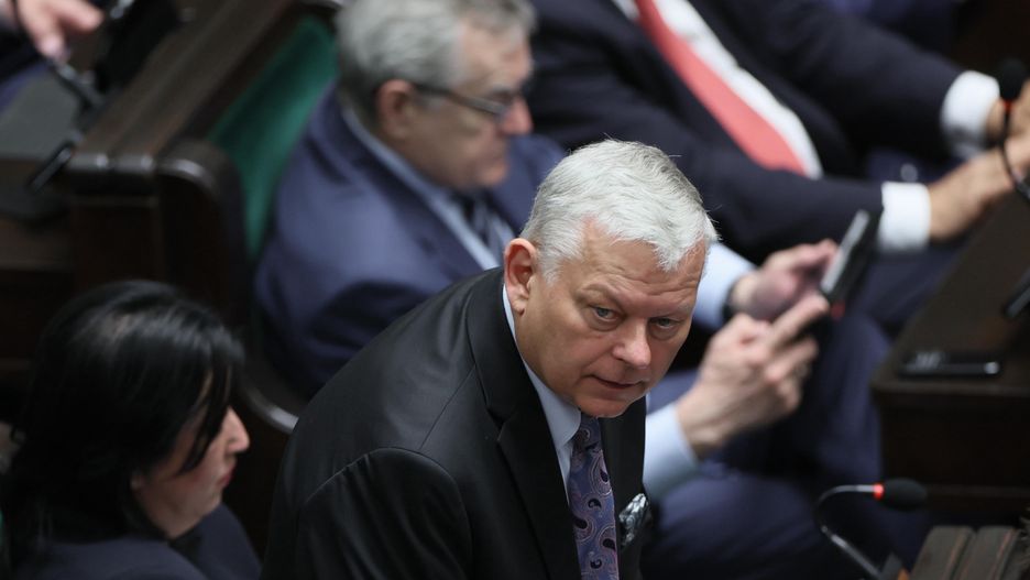 Marek Suski
Warszawa, 22.05.2024. Pose� PiS Marek Suski na sali obrad Sejmu w Warszawie, 22 bm. Pos�owie s�uchaj� informacji szefa MON ws. stanu bezpiecze�stwa RP.  (ls/ibor) PAP/Leszek Szyma�ski
Leszek Szyma�ski
10, 10., bezpiecze�stwo, kadencja, kadencji, obrad, obrady, polityk polityka, posiedzenie, pos�owie, sala, sejm, sejmu, X, bezpiecze�stwo pa�stwa, ministerstwo obrony narodowej
