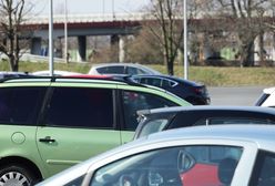 Na południu Polski kończą się litery. Można już zamawiać nowe tablice