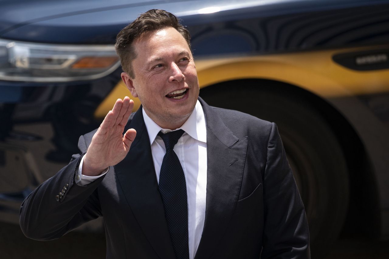 Elon Musk Photographer: Al Drago/Bloomberg via Getty Images