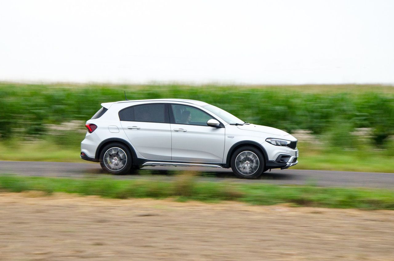 Kiedyś hitem był sedan. Dziś króluje hatchback i cross