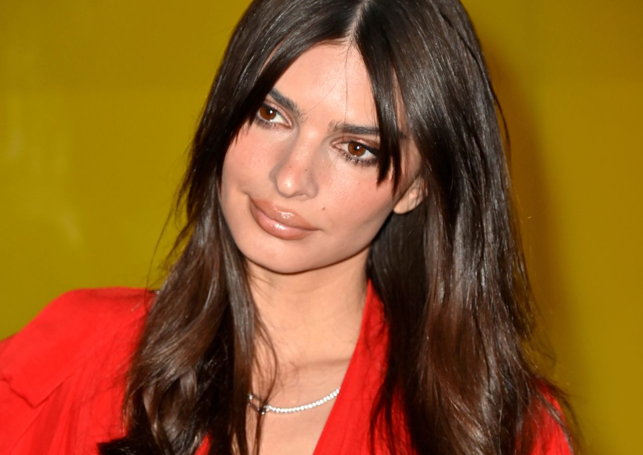 Emily Ratajkowski zaliczyła stylizacyjną wpadkę? 