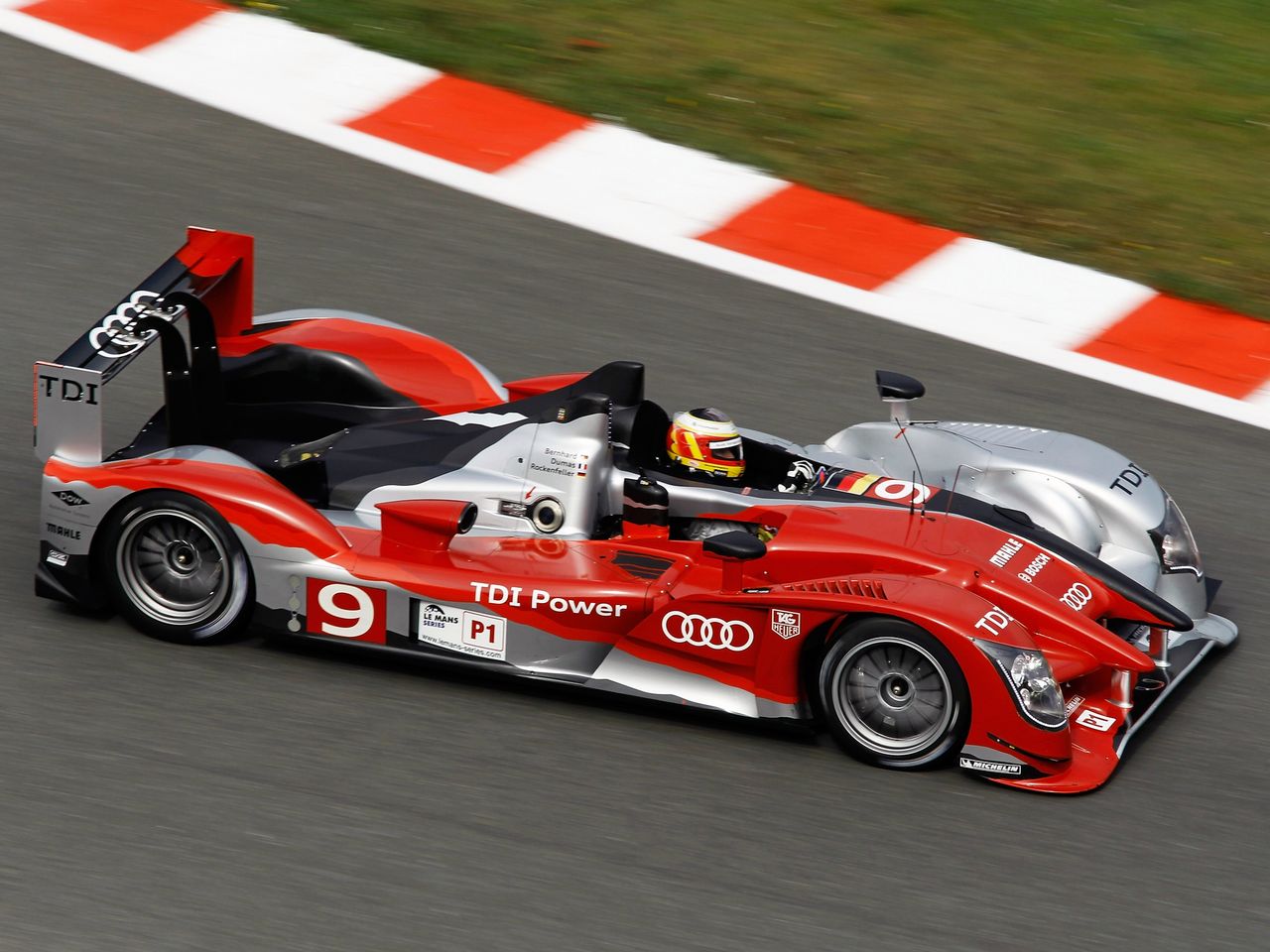 Audi R15 plus plus