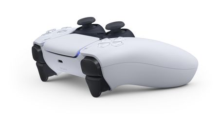 PS5 i Xbox Series X zobaczymy już latem? Pierwszy będzie Microsoft
