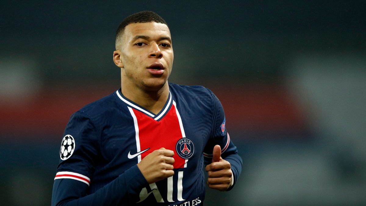 PAP/EPA / YOAN VALAT  / Na zdjęciu: Kylian Mbappe