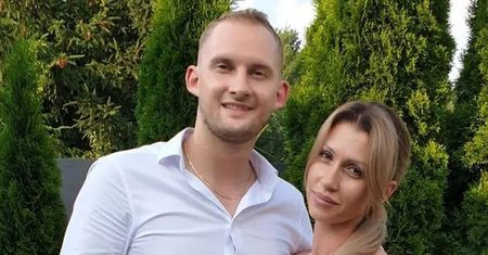 "Ślub od pierwszego wejrzenia". Iza nawiązała do rozstania. "Nie mszczę się. Karma i tak robi swoje"