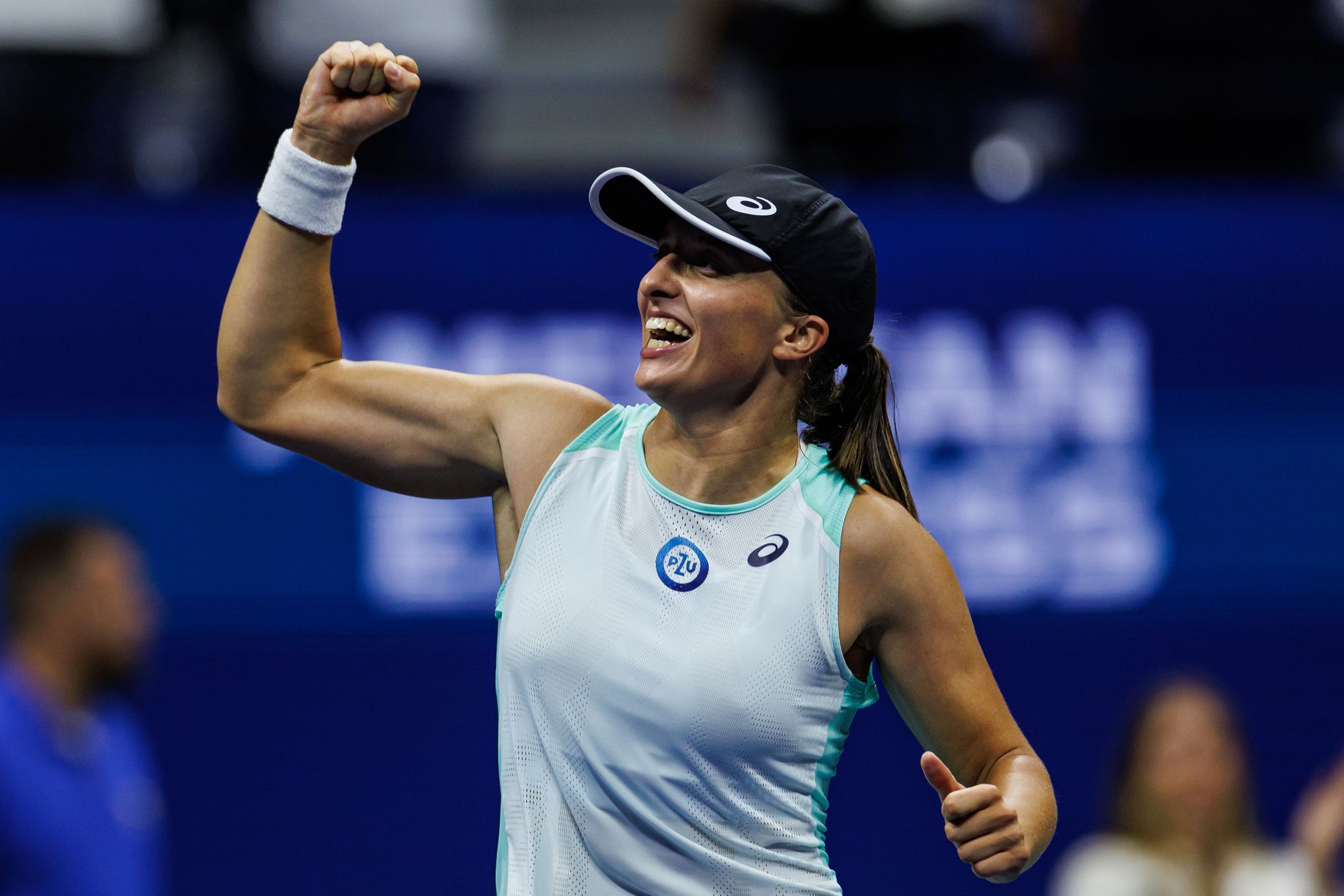 NEW YORK, NEW YORK - SEPTEMBER 08: Iga Swiatek of Poland celebrates her victory over Aryna Sabalenka of  Belarus in the semi-final of the women's singles at the US Open at the USTA Billie Jean King National Tennis Center on September 08, 2022 in New York City. (Photo by Frey/TPN/Getty Images)
