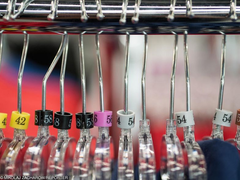 Bloger ujawnił oszustwa podatkowe w C.H. Ptak w Rzgowie