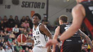 Grał w Legii, uratuje Miasto Szkła? Debiut ma już za sobą