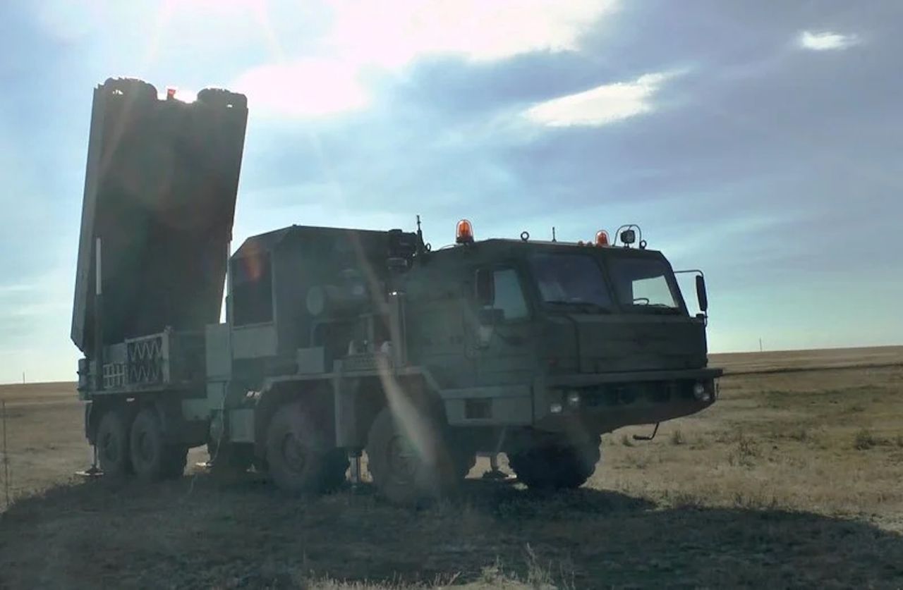 Rosyjski radar artyleryjski 1K148 Jastrieb-AW