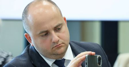 Poseł Matecki na celowniku służb? "Nie chciałbym wyrokować"