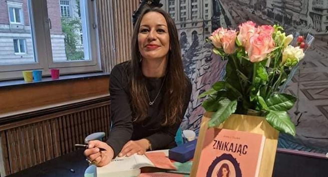 Anna J. Dudek żegna się z „Wysokimi Obcasami”. „Siostrzeństwo nie jest sloganem”