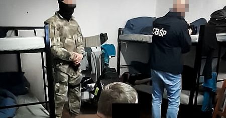 CBŚP rozbija grupę przestępczą. Fabryka zlikwidowana, towar przejęty