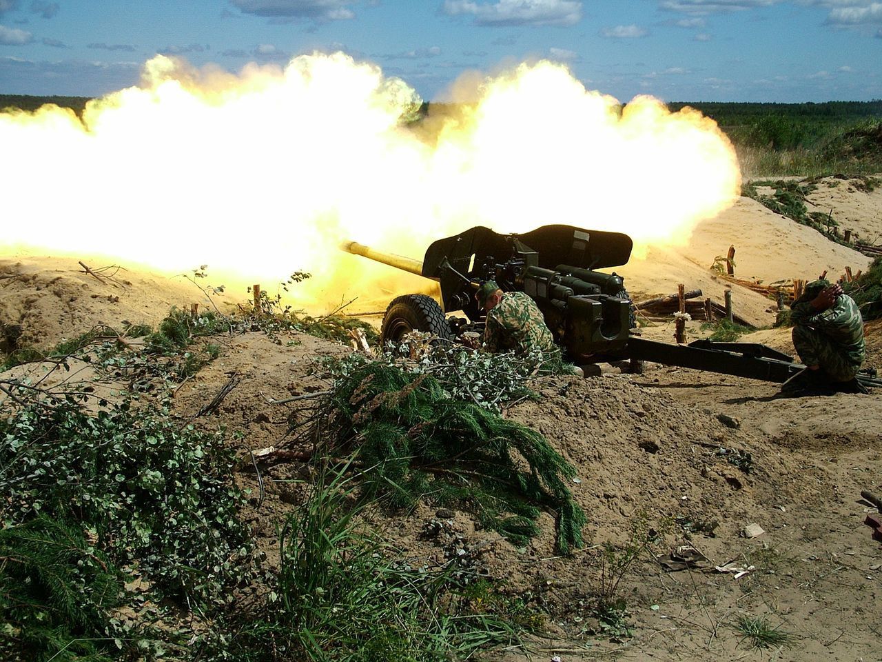 Rosjanie ugasili pożar armatą przeciwpancerną. Ostrzelali szyb naftowy