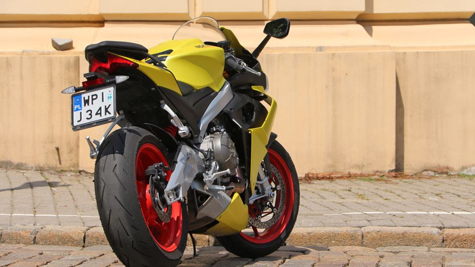 Aprilia RS 660