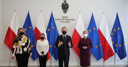 Grodzki: "jesteśmy w stanie wojny"