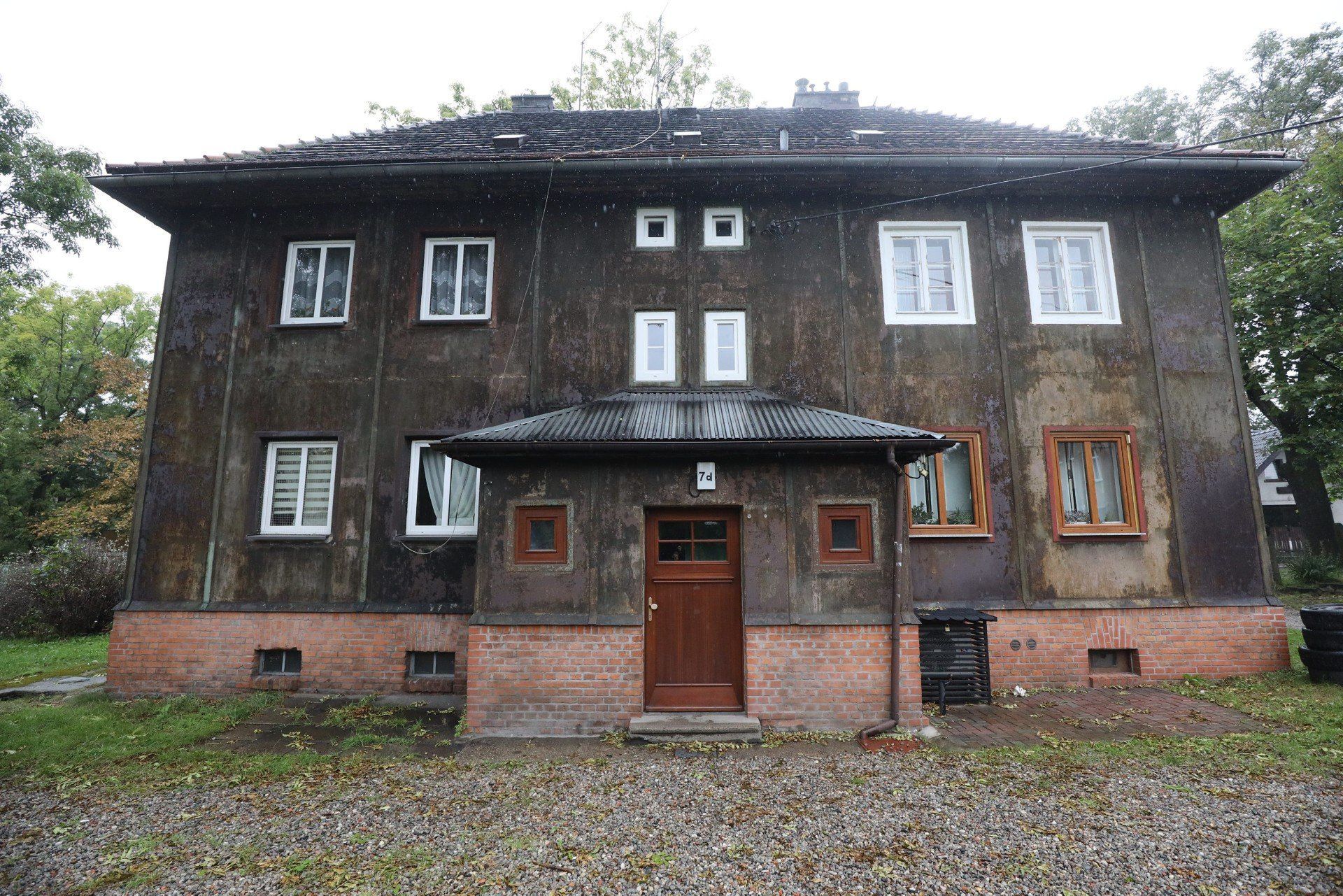 13 - Od stalowych domów do oberiby: Śladami historii Rokitnicy