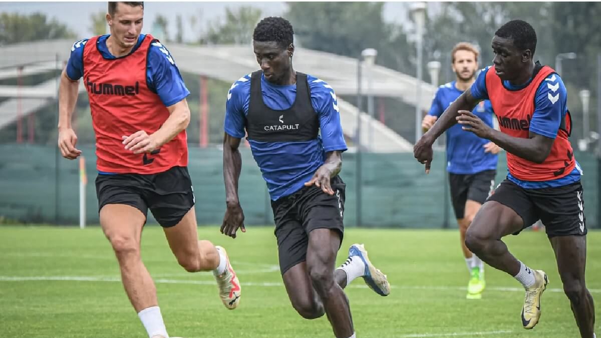 Trening drużyny piłkarskiej