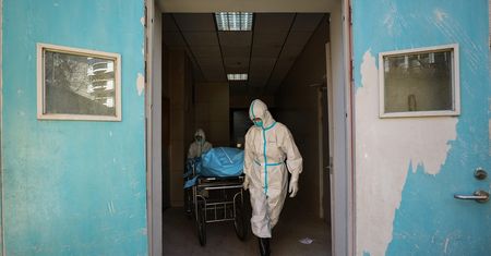 Nowa decyzja chińskich władz ws. koronawirusa. Miała być utrzymana w tajemnicy