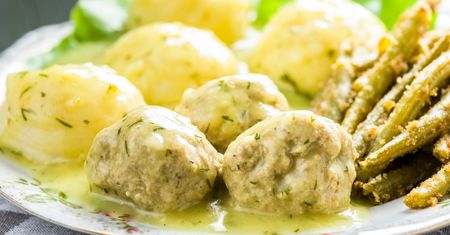 Ten obiad to hit z babcinej kuchni. Nawet niejadki nie odmówią dokładki