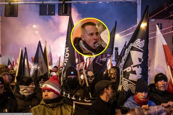 Kontrowersyjny "Marsz Polaków" przeszedł przez Wrocław. Pojawiły się kontrowersyjne hasła