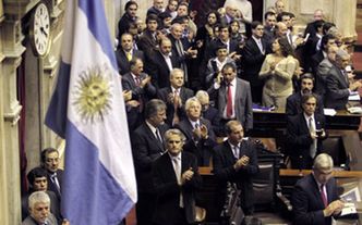 W Argentynie nacjonalizują firmę naftową YPF