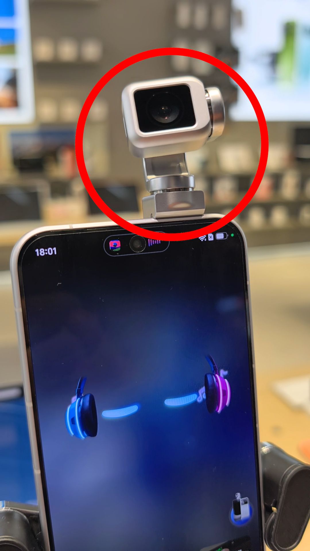 Najdziwniejszy smartfon, który widziałem w Chinach. Inżynier odpiął wrotki