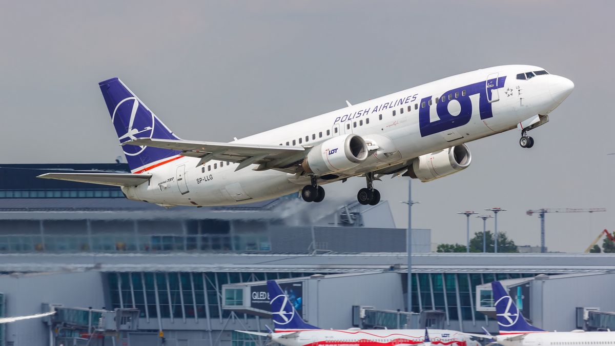 Lotnisko Chopina po modernizacji może mieć przepustowość 27-28 mln pasażerów - uważa Maciej Lasek