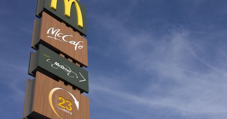 McDonald's zapowiada zmiany w burgerach. To reakcja na spadającą sprzedaż