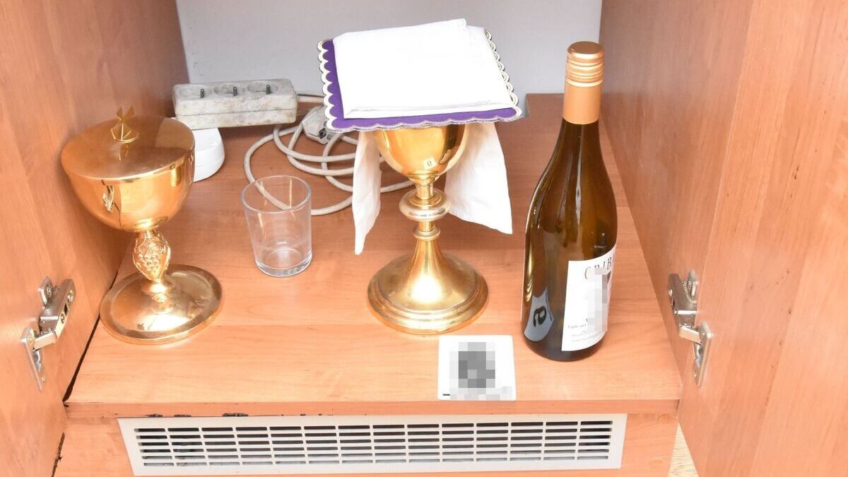 Wypił wino mszalne na plebanii