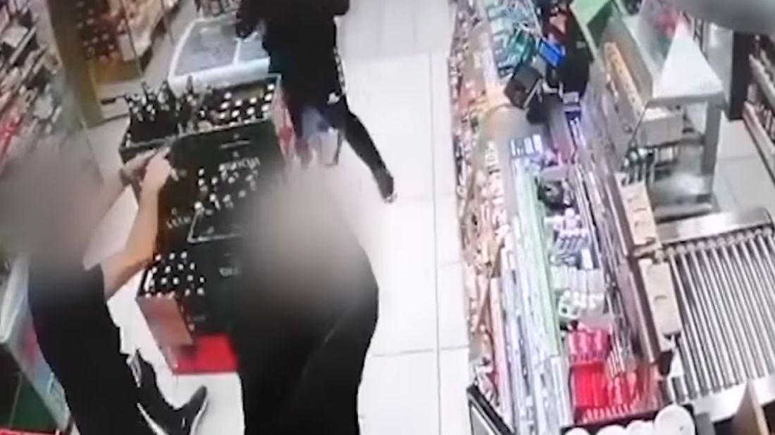 Nastolatek został przyłapany na gorącym uczynku