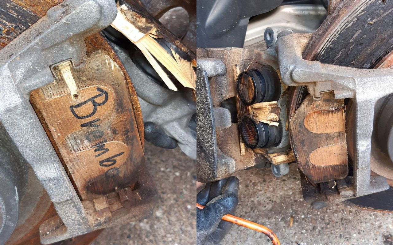 Odkrycie w Niemczech. Mercedes miał drewniane klocki