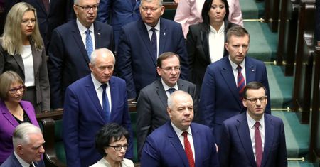 Witek zastąpi Morawieckiego? "Trzymam kciuki za kobiety, ale w tym przypadku nie ma znaczenia"