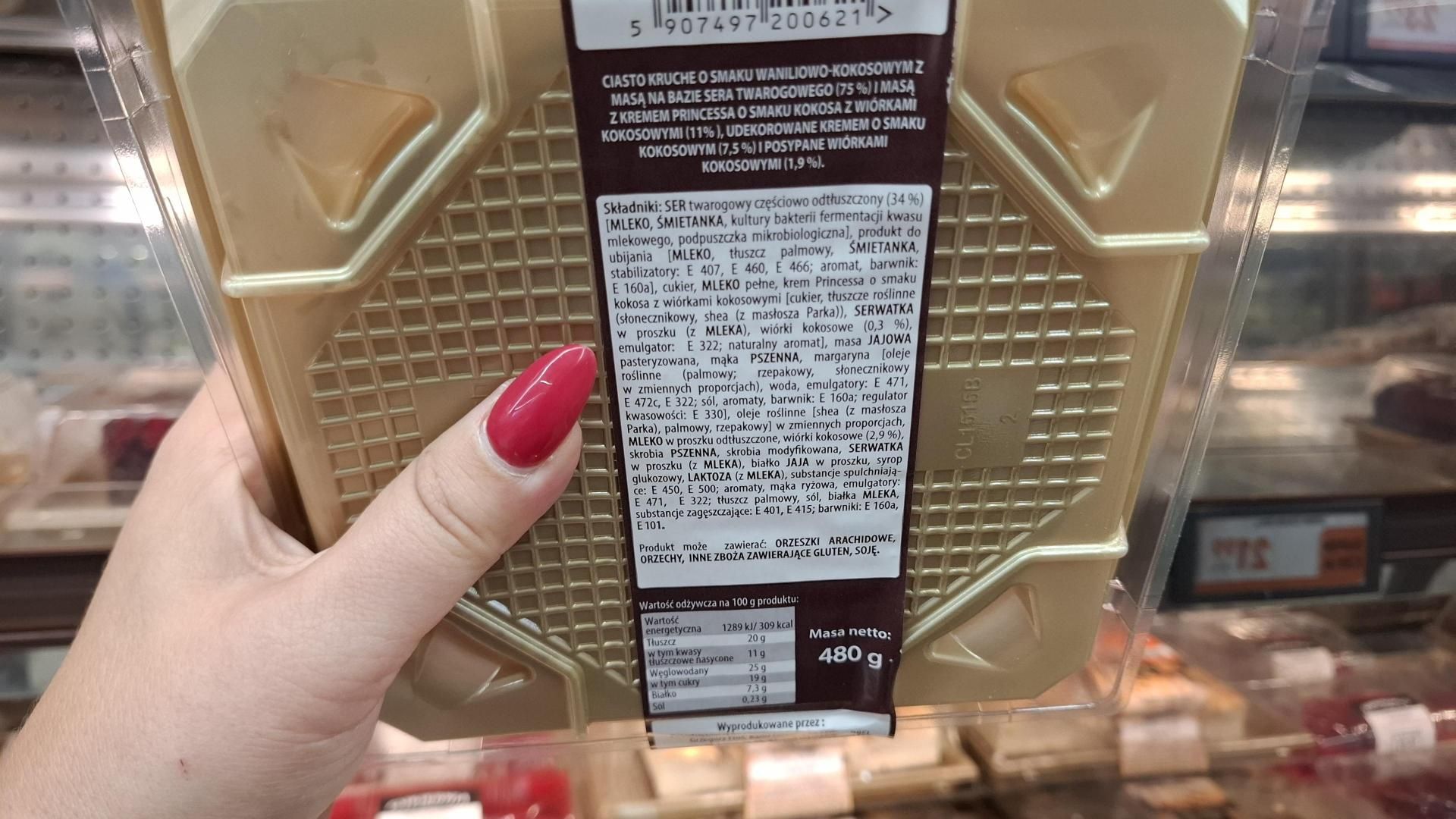 Skład sernika z Biedronki pozostawia wiele do życzenia
