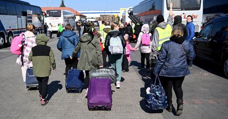 Państwowy bank uruchamia specjalne pożyczki. Dla tych, którzy pomagają uchodźcom