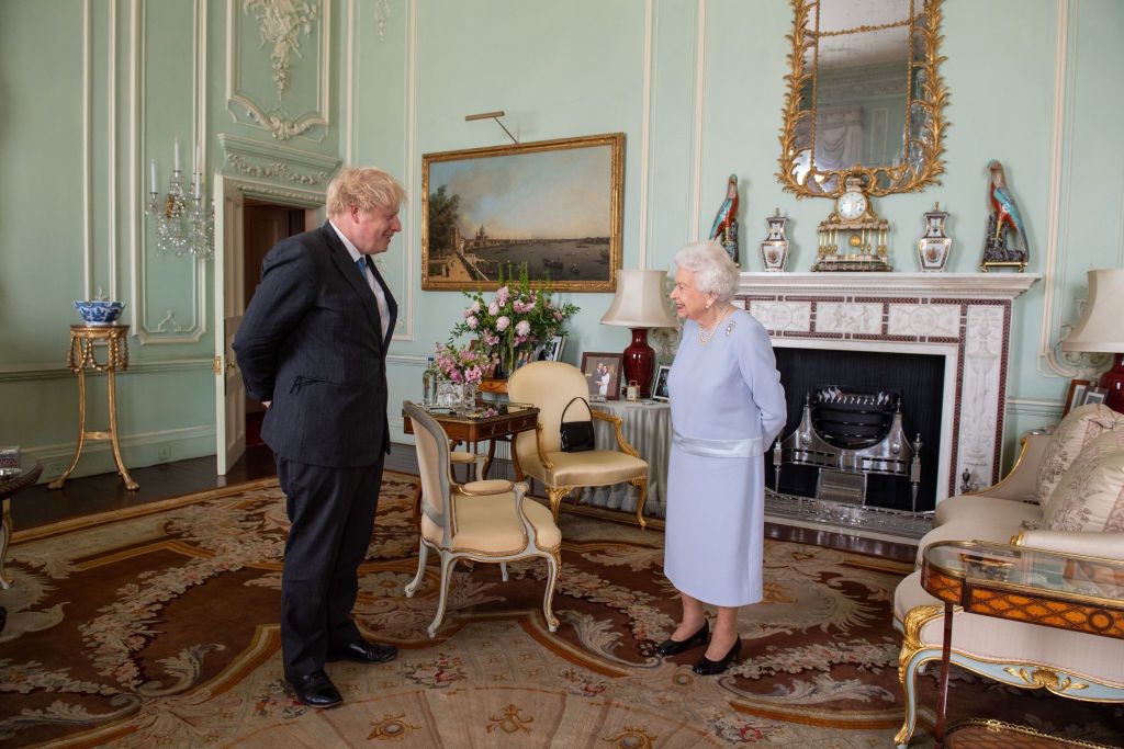 Królowa Elżbieta II i Boris Johnson