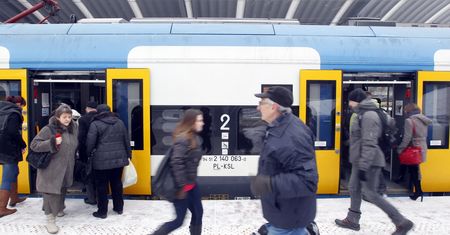 Śląskie: Opóźnienia na kolei po awarii w Katowicach