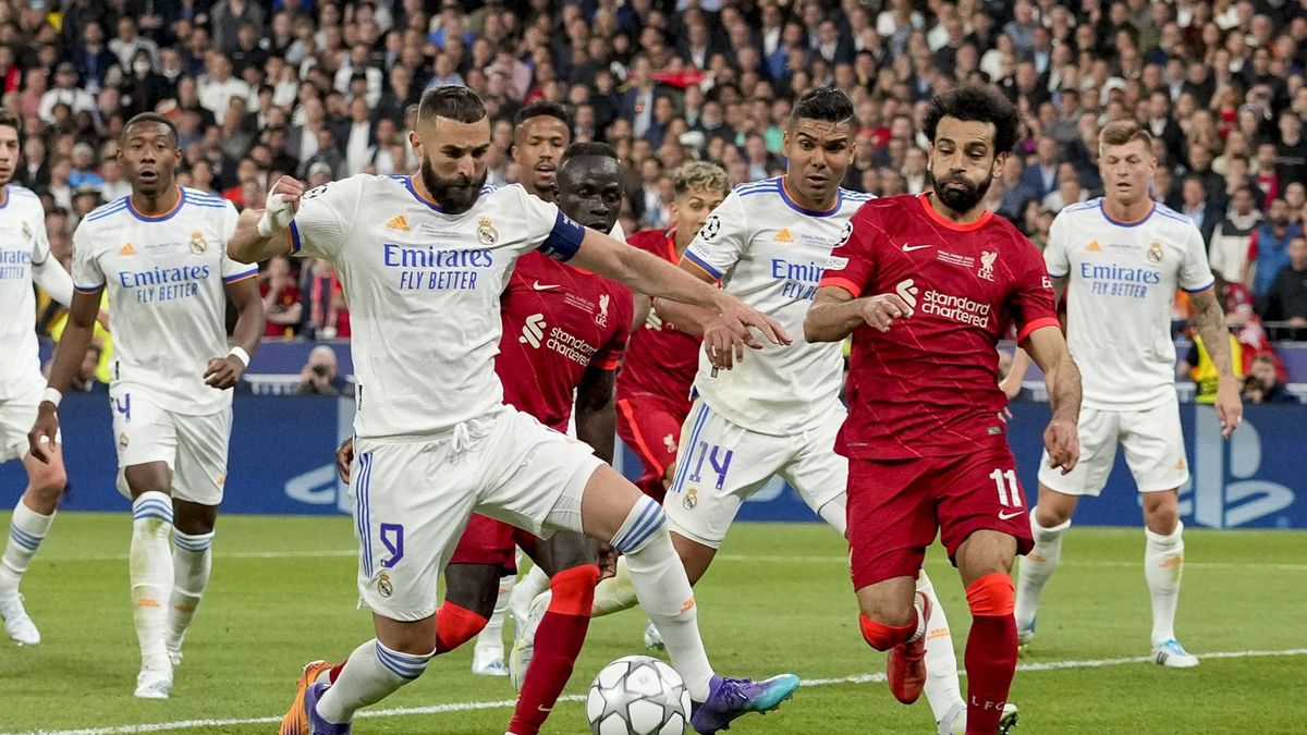 Zdjęcie okładkowe artykułu: Getty Images / Alex Gottschalk/DeFodi Images / Na zdjęciu: mecz Realu z Liverpoolem w finale Ligi Mistrzów 2022