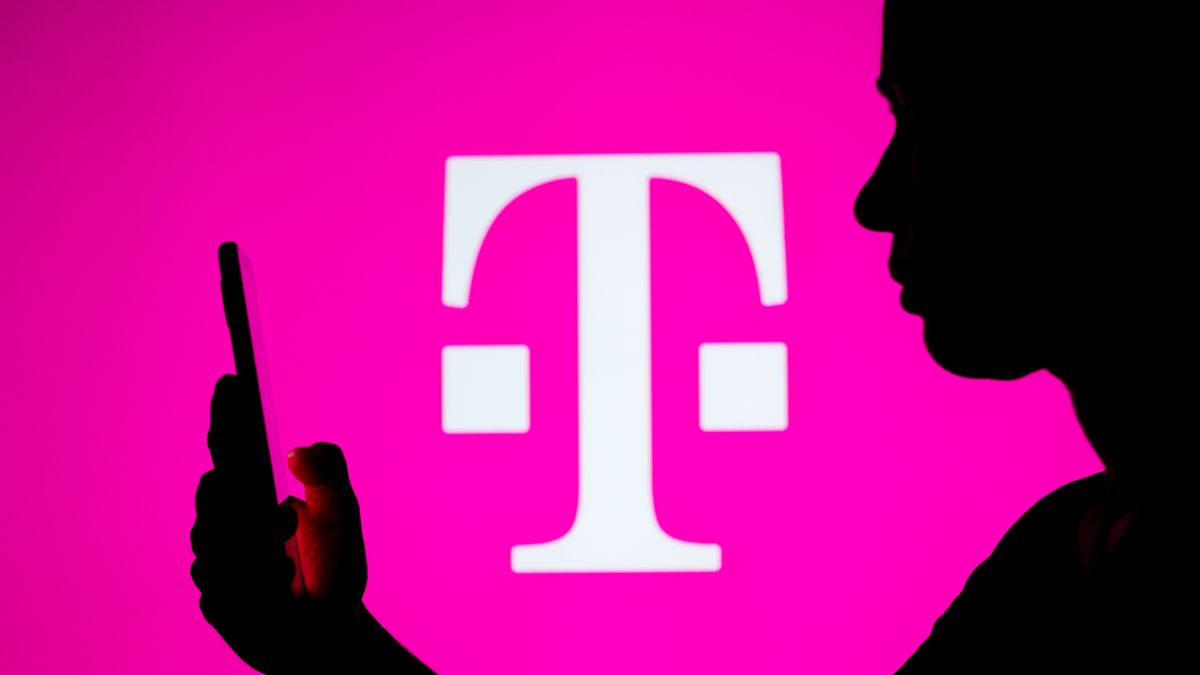 T-mobile logo