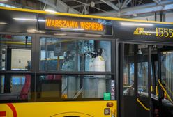 Warszawa. Autobusy miały wozić pacjentów do Szpitala Narodowego. Nie ruszyły w drogę